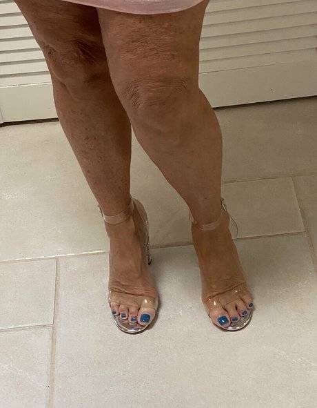 raven onlyfans hot naked galleries