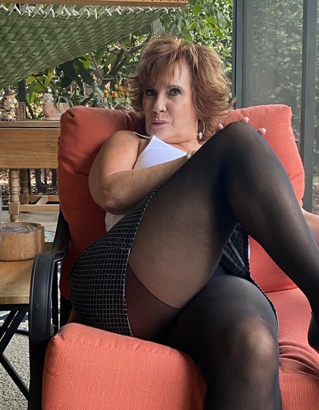 dixiedauphin50 hd star image