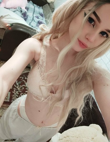 yourangel07 star pornographic image