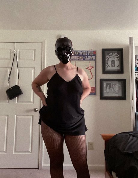 ghouliecunt erotic pornstar img