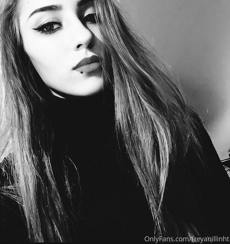 sucking cock onlyfans beautiful xxx galleries