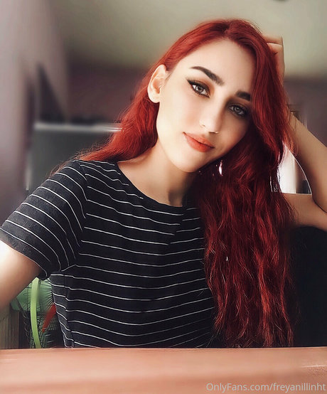 freyanillinht pornstar high quality img