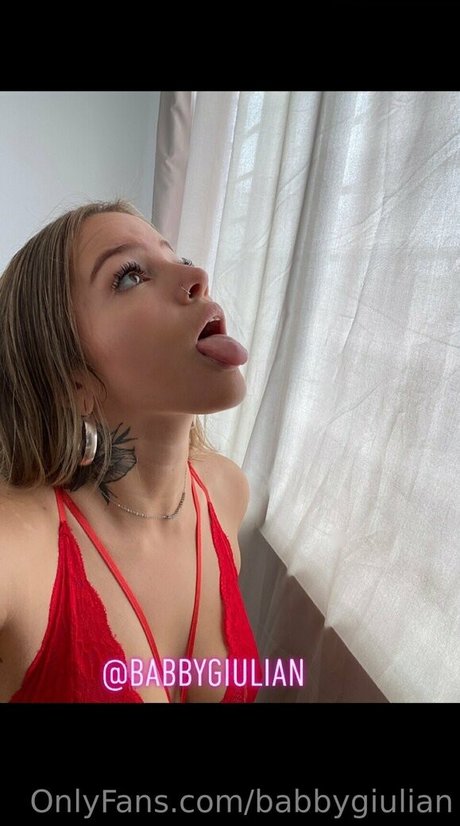 babbygiulian erotic model pics