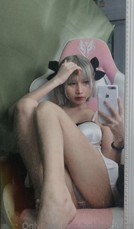 babysynners model adult picture