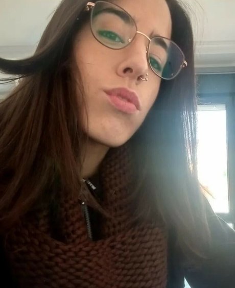 LalaSexyGirlX erotic model picture