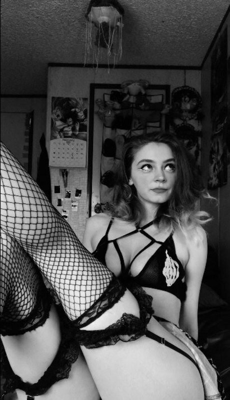 chubby latina onlyfans pornographic photo