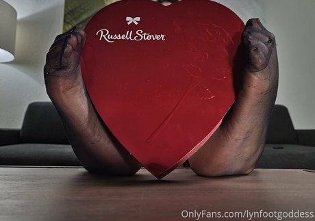 lynfootgoddess free star galleries