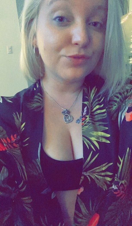 mommithiccc sexy model archive