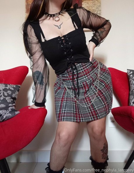 blonde milf big tits onlyfans nude galleries