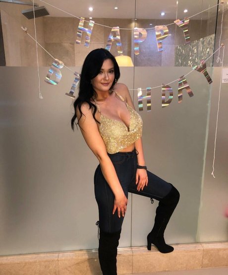 big onlyfans beautiful naked gallery