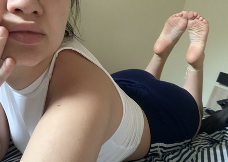 XxkityxX model free photos