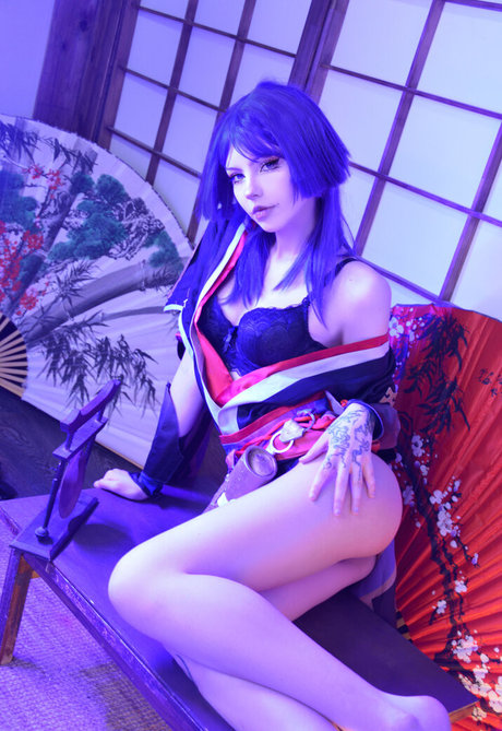 Flutterow model beautiful images