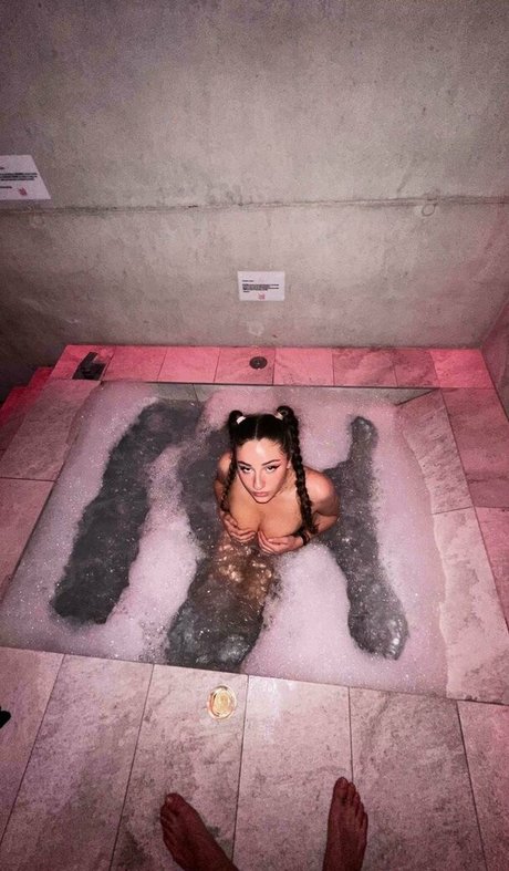 wife blowjob onlyfans porn picture