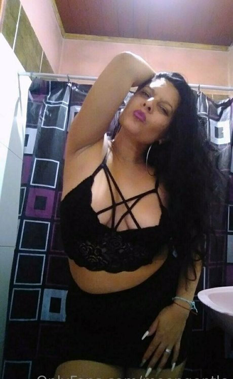 moongentle adult actress pics