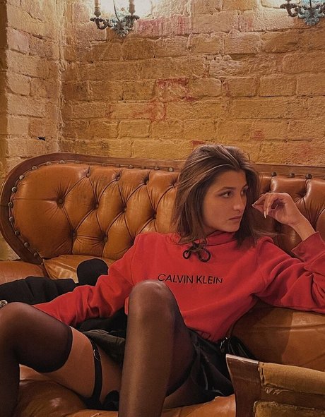 onlysukiclub free exclusive actress galleries