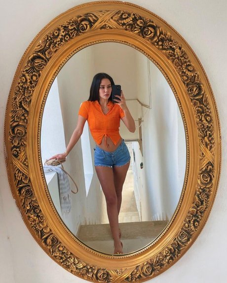 bernacalanthe top actress picture