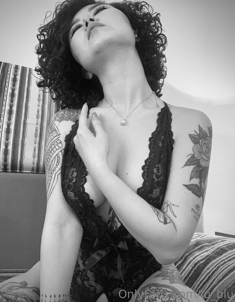 Lu Blu model sex photo