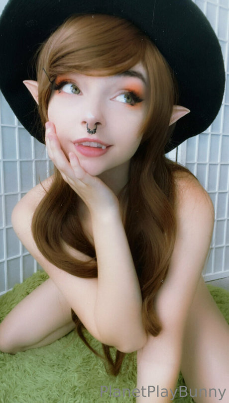 PlanetPlayBunny adult model gallery