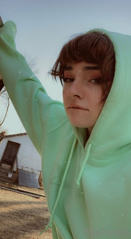 PlanetPlayBunny free actress gallery