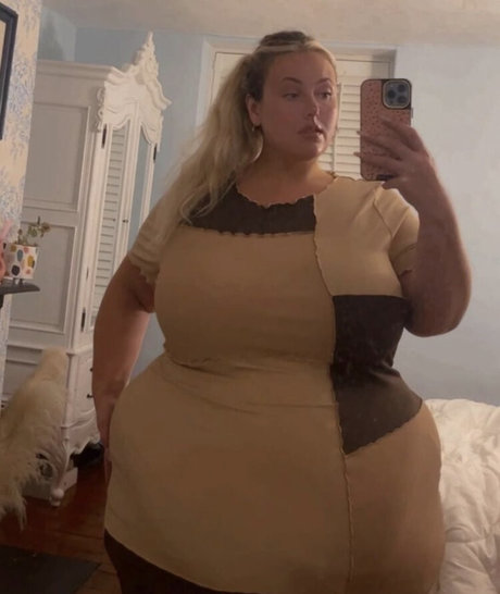 juiceefruitee star sexy images