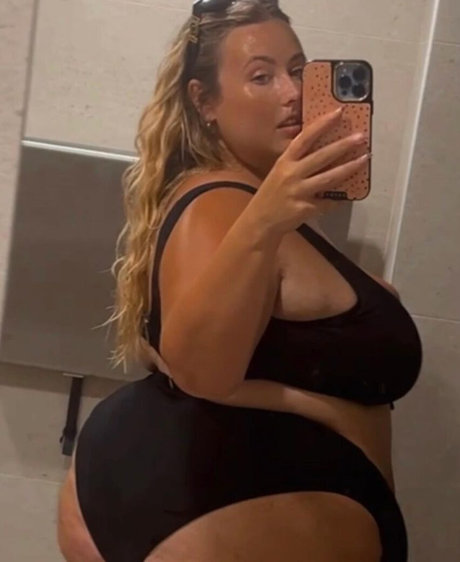 beautiful onlyfans sexy xxx archive