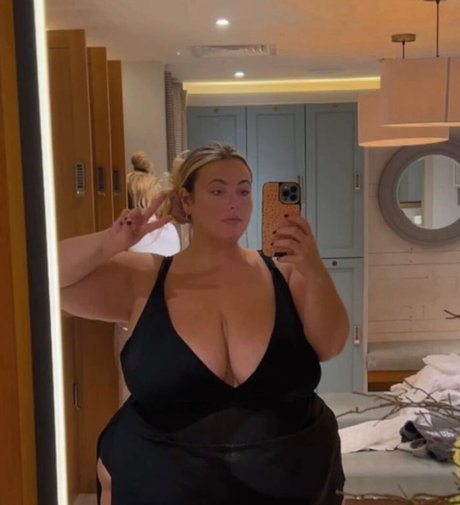 juiceefruitee pornographic model pics