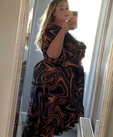 juiceefruitee Profile Photo