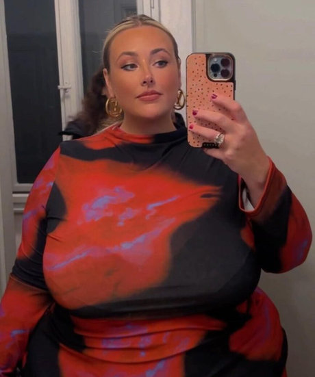 juiceefruitee erotic star images