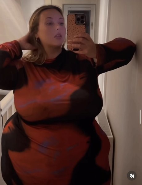 juiceefruitee perfect actress picture