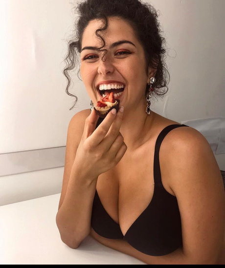 Fabiana Pastorino nice star photos