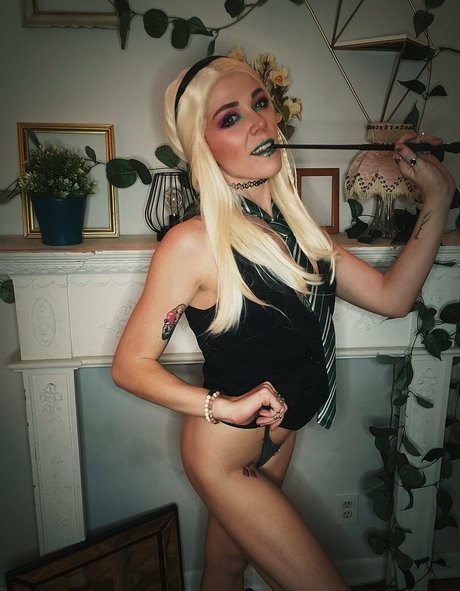 hairy vagina onlyfans sex picture