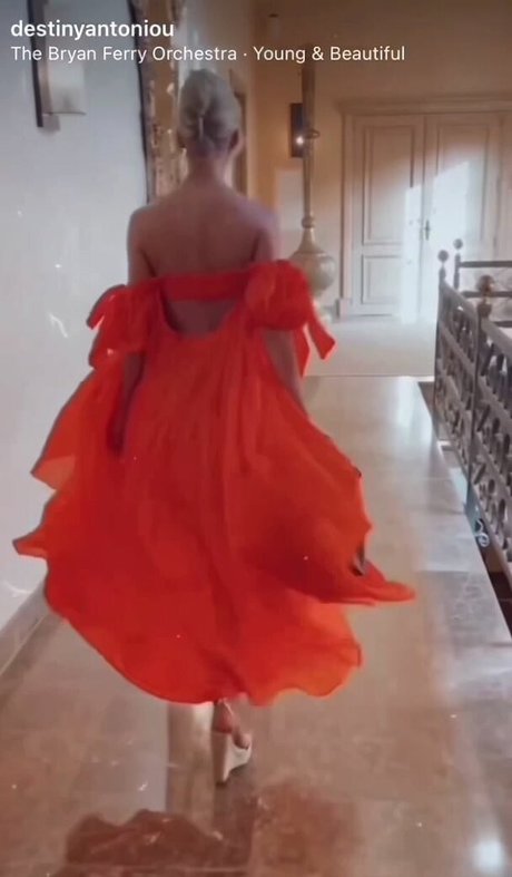 lesbian massage onlyfans top photos