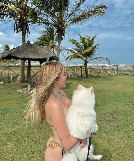 Fery Garcia naked actress pic