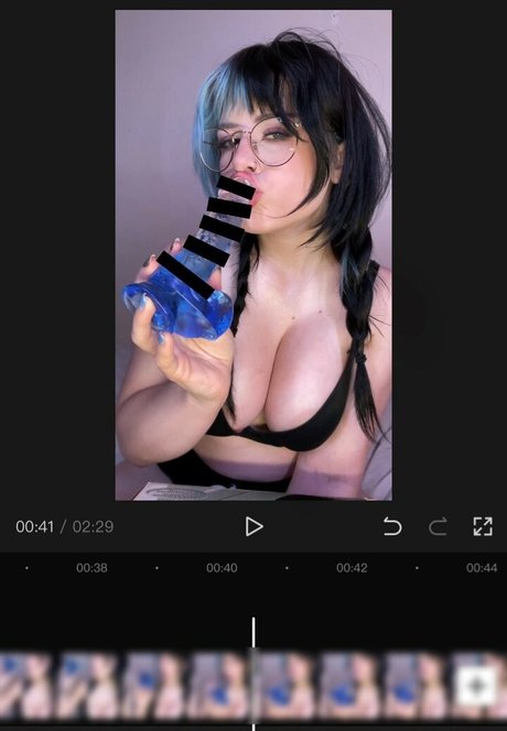 Slime Sprite model nudes images