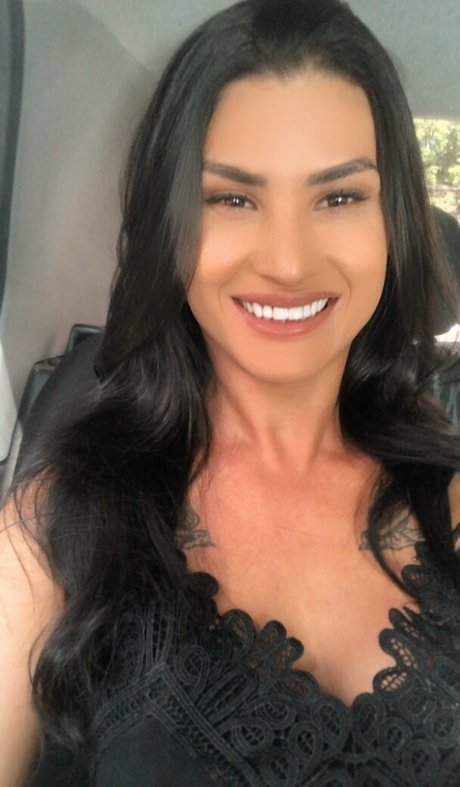 Alinne Garcia star exclusive picture