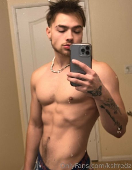 kshredz hot model img