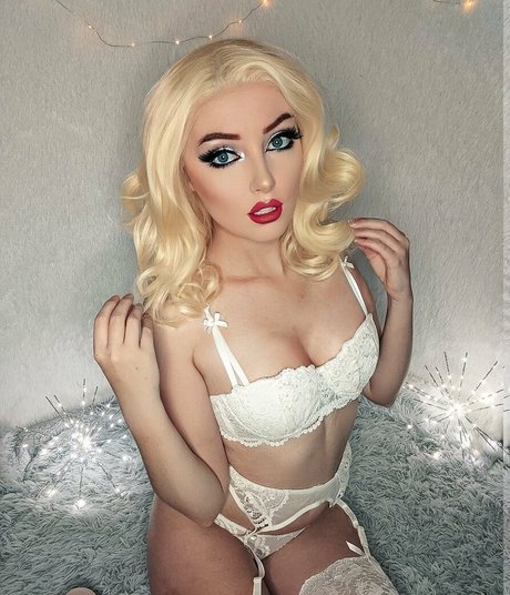 stacycosplays free model pic