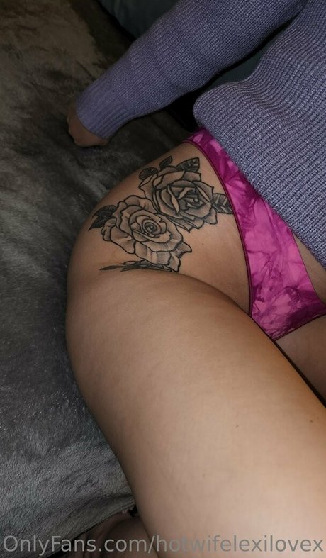 hotwifelexilovex pornstar nudes images