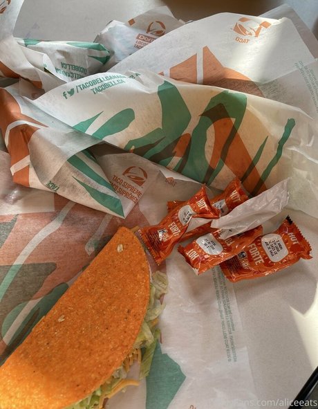 aliceeats pornstar high quality gallery