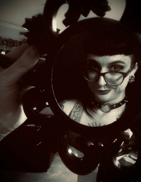 lil missmaverick exclusive model picture