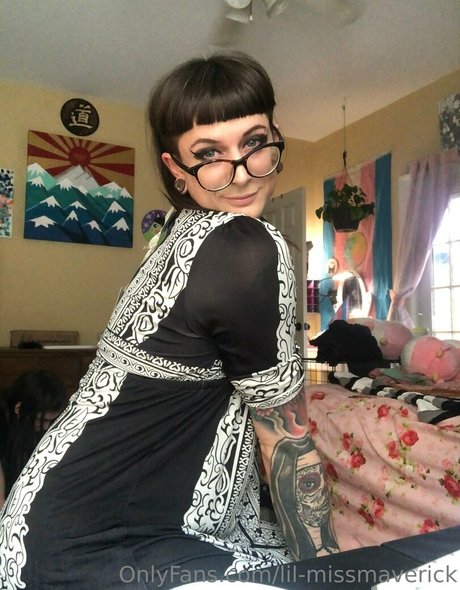 lil missmaverick model high quality pic