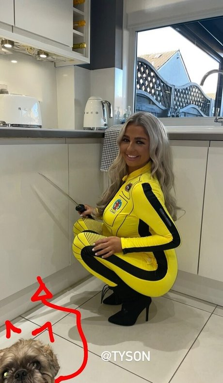 blowjob brunette onlyfans nude images