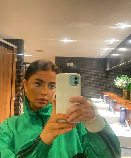 ball onlyfans erotic pics