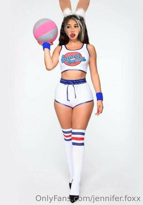 jennifer foxx model perfect pics