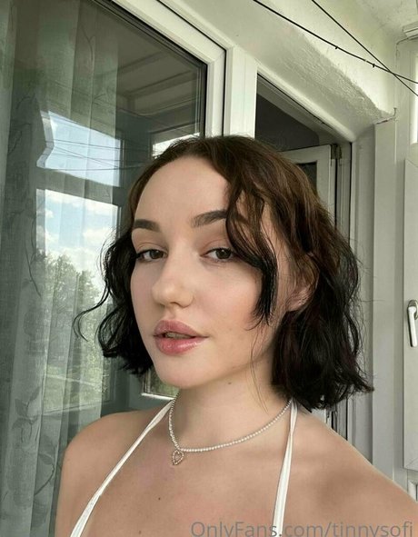 tinnysofi star xxx pics