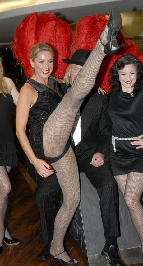 Claire Sweeney nude star picture