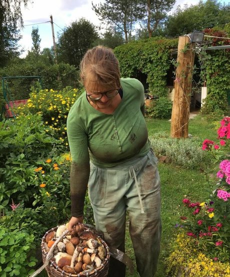 Veronika Ivanova star sexy photo