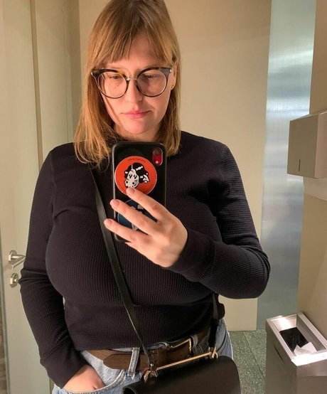 ebony milf onlyfans art naked pics