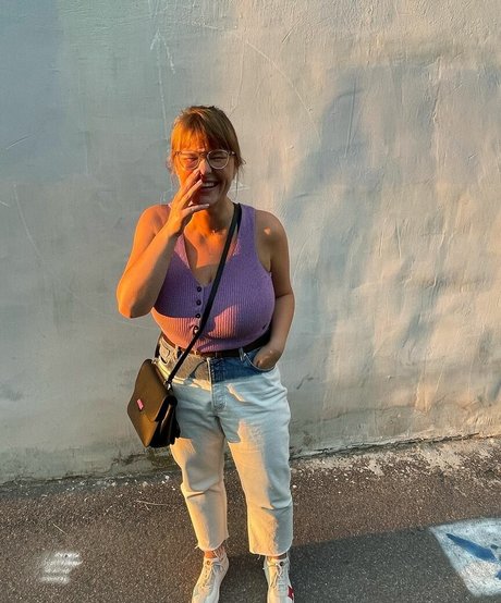 Veronika Ivanova free pornstar image