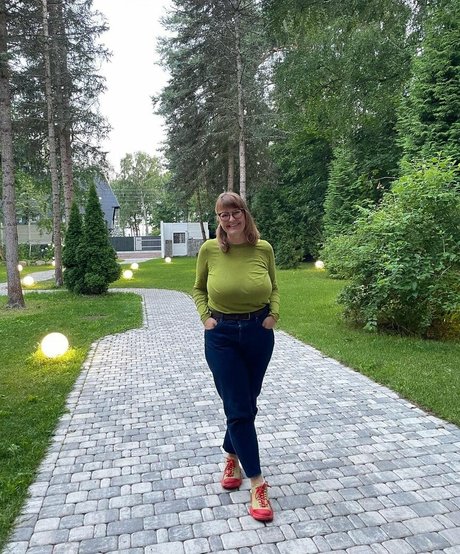 fansly onlyfans exclusive picture